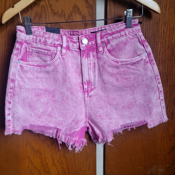 BlankNYC, The Reeve, High Rise Short, In Flamingo, Size 27 - Picture 6 of 12